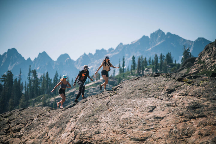 Ways To Enjoy Your Scenic Hiking Experience in the Mountains